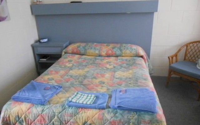 Sea 'n' Sun Motel – Guest Rooms – Noraville