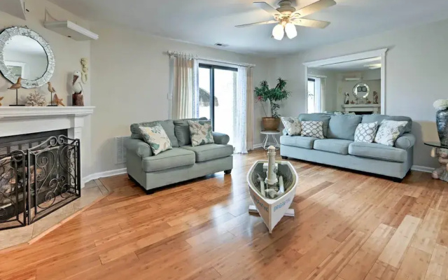 Brigantine Townhome Near Beaches & AC Casinos