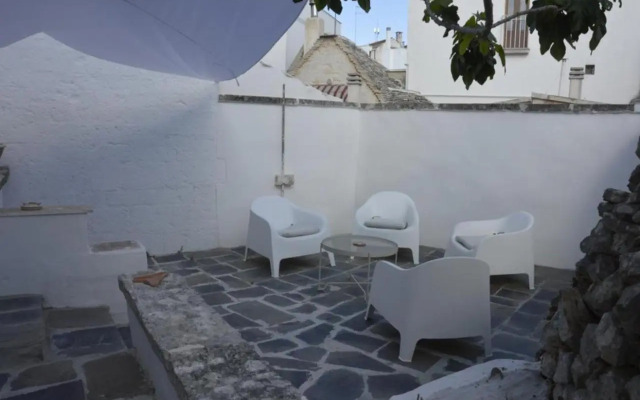 Appartamento in palazzina storica / Oberdan Suites