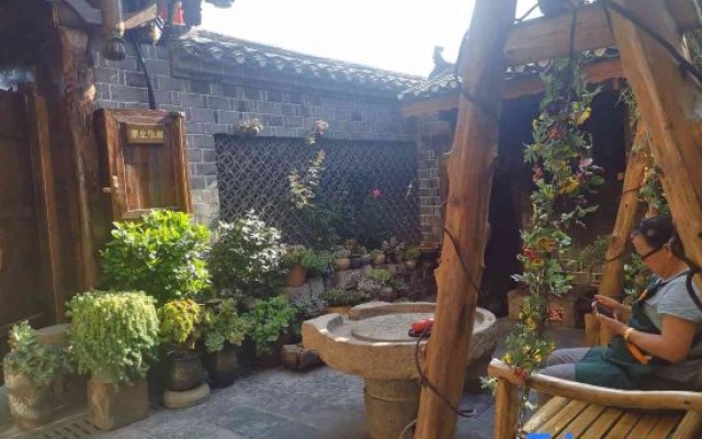 Xuanyuan Viewing Courtyard B&B (Furong Town Scenic Area Branch) – Outside – Xiangxi