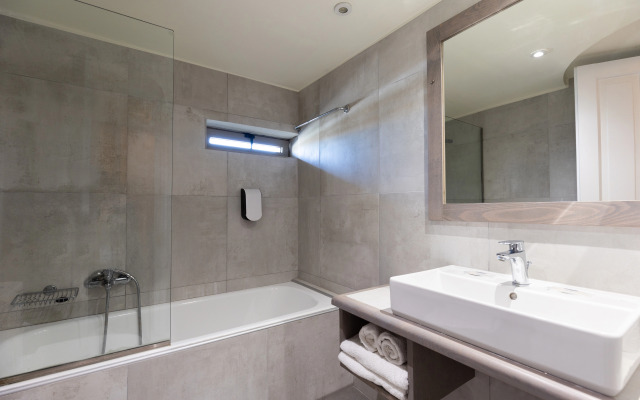 Ariadne Beach - Adults Only