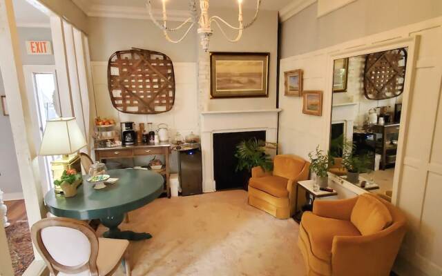 BIJOU, Boutique Inn
