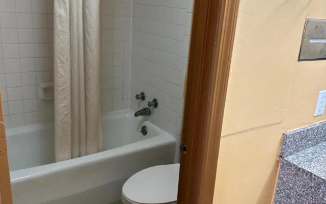 College Inn Spartanburg
