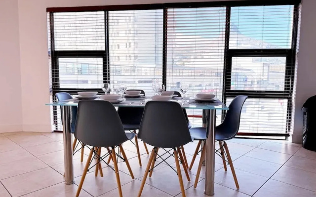 Spacious 1 Bedroom Apartment, Atlantica, Seapoint