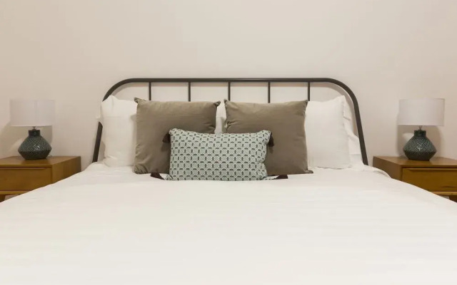 Distinct 1BR in San Pietro / Vaticano by Sonder