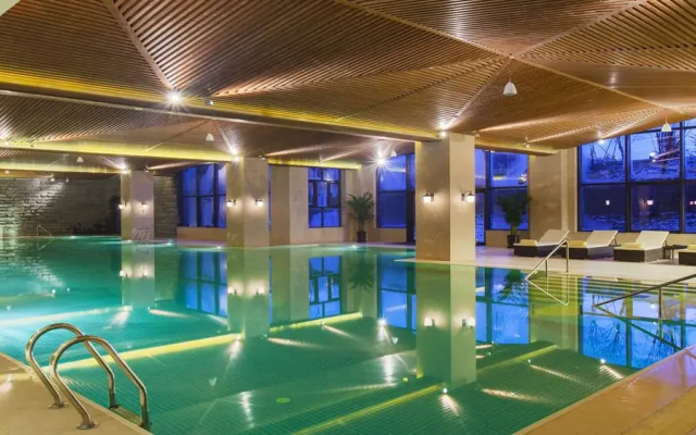 Holiday Inn Changbaishan Suites