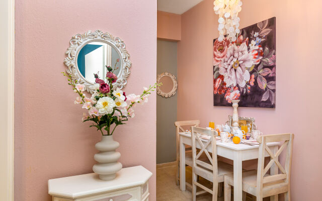 V.A. Boutique Apartments and Suites