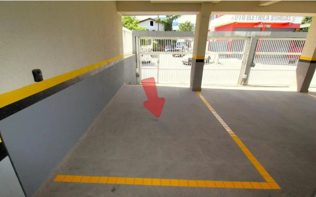 1009 - Apartamento para Locação em Bombinhas