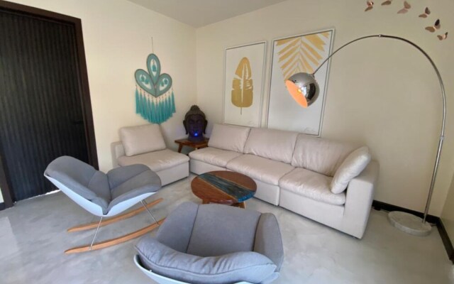 Asana Tulum 9 By Lockey