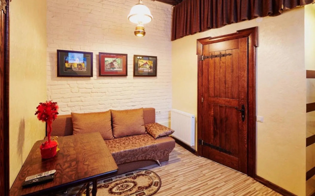 Апартаменти на Площі Ринок 39/18а