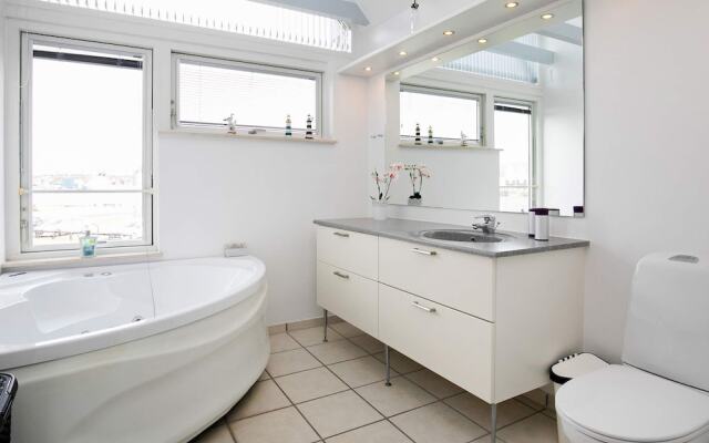 Elegant Holiday Home in Funen With Whirplool