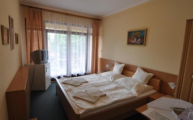 Hotel Átrium