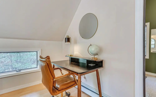 Secluded Kerhonkson Retreat With Deck + Views!