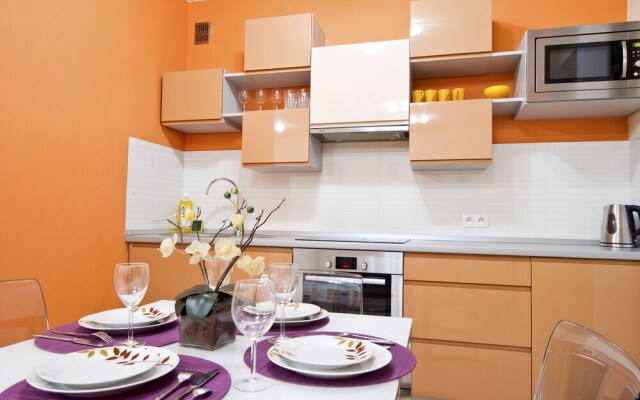 Goodnight Warsaw Apartments on Aleja Jana Pawla II 35