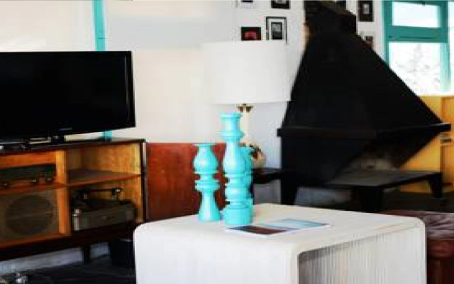 Pastora Suites & Hostel