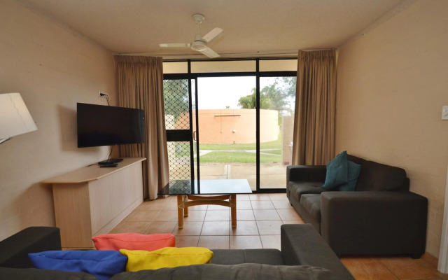 Riverview Holiday Apartment 78 - Kalbarri WA