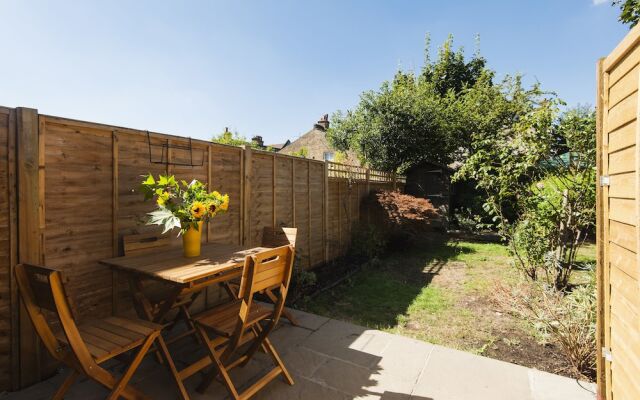 Excellent Earlsfield Home close to Wandsworth Common