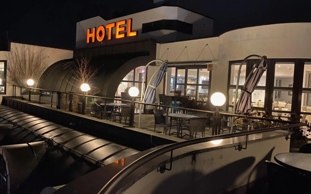 Skycity Hotel Atrigon
