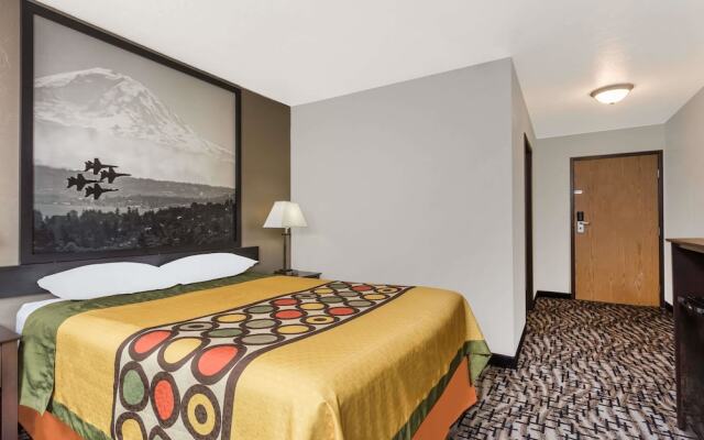 Super 8 Motel - Bremerton