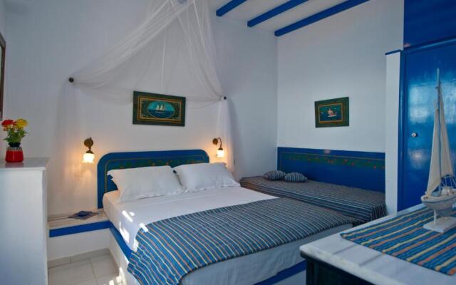 Blue Dolphin Antiparos Villas and Suites