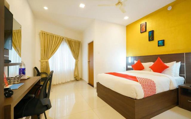 OYO 30084 Hotel Seagate