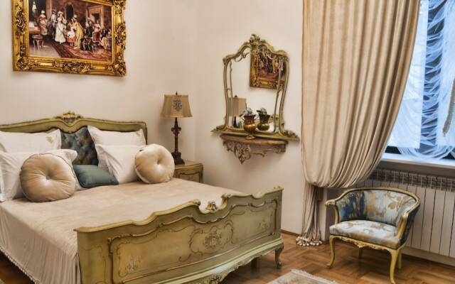Conacul Coroanei Luxury Boutique Hotel