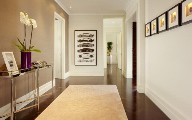 Taj 51 Buckingham Gate, Suites and Residences