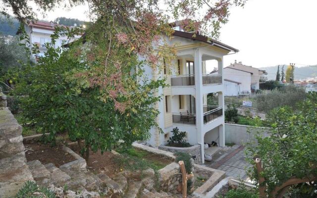 Butik Villas - Nergissus I