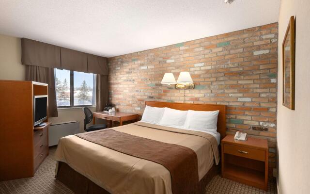 Travelodge by Wyndham Thunder Bay