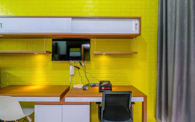 Comfort Studio with Bunk Bed at Dave Apartment