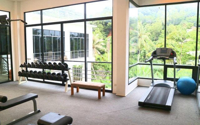 Luxury Apartment at Karon Hill