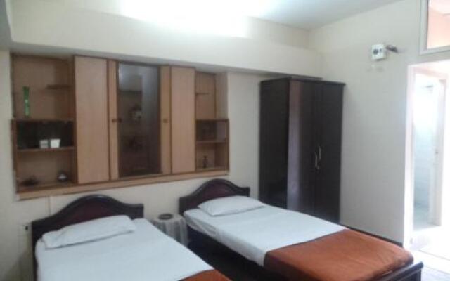 Cosy Banjara Service Apartments & Guest Houses