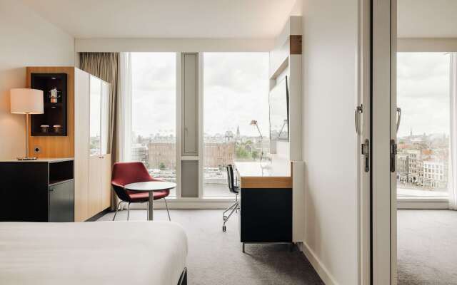 DoubleTree by Hilton Amsterdam Centraal Station