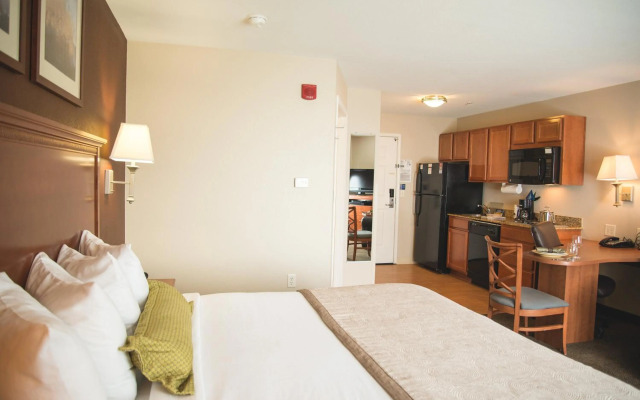 Candlewood Suites Loveland by IHG