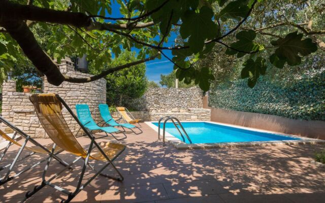 House Istra Moniga del Garda