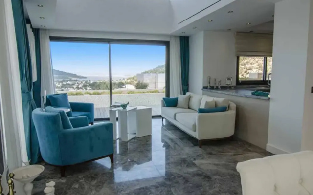 Alya Sierra Bodrum