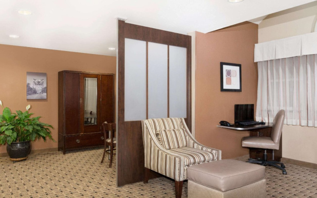 Studio 6 Suites - Breaux Bridge, La