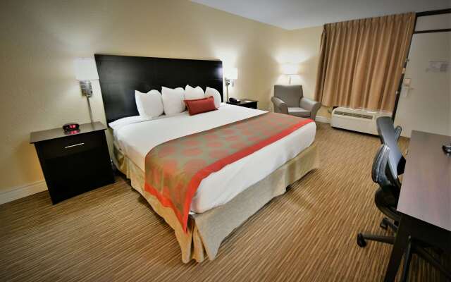 Ramada Hotel & Conference Center by Wyndham Jacksonville