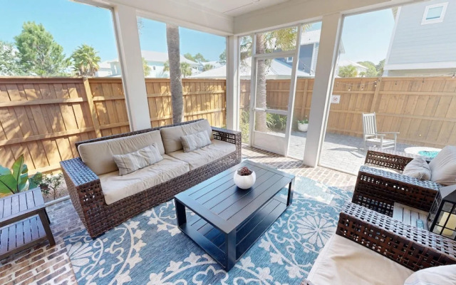 Seaside Serenity 5 Bedroom Home