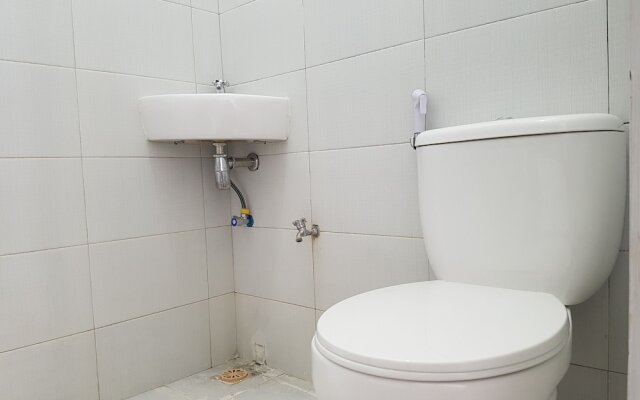 Srimahi Residence by OYO Rooms