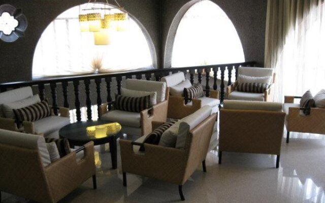 Iriga Plaza Hotel