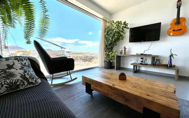 Preciosa Villa en Lajares con Piscina Privada