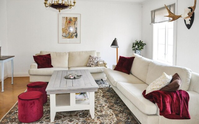 Amazing Home in Lindesberg With 4 Bedrooms and Wifi