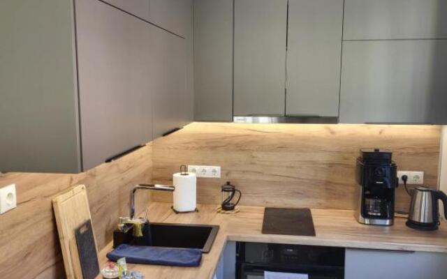 Modern studio apartment near the beach - 5 min walk