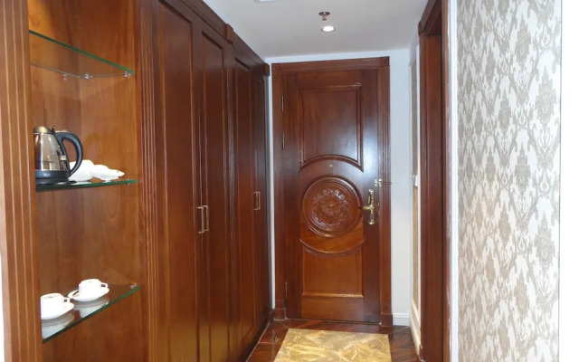 Hoang Nham Luxury Hotel