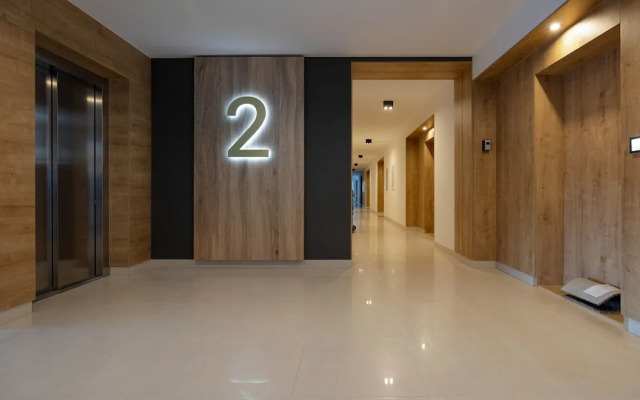 Pearl Marina Apartment by Renters