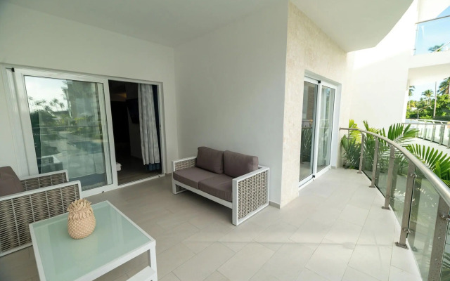 Playa Coral Condo in Paradise F22