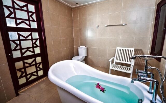 Ankroet Camp Da Lat