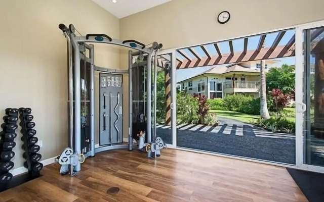 Waikoloa Beach S J32 2 Bedroom Condo by RedAwning