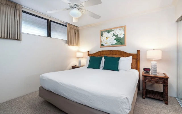 Ocean View - Pool & BBQ Area - Vrkcv